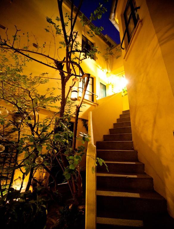 Hotel De La Tulipe Paris Exterior foto